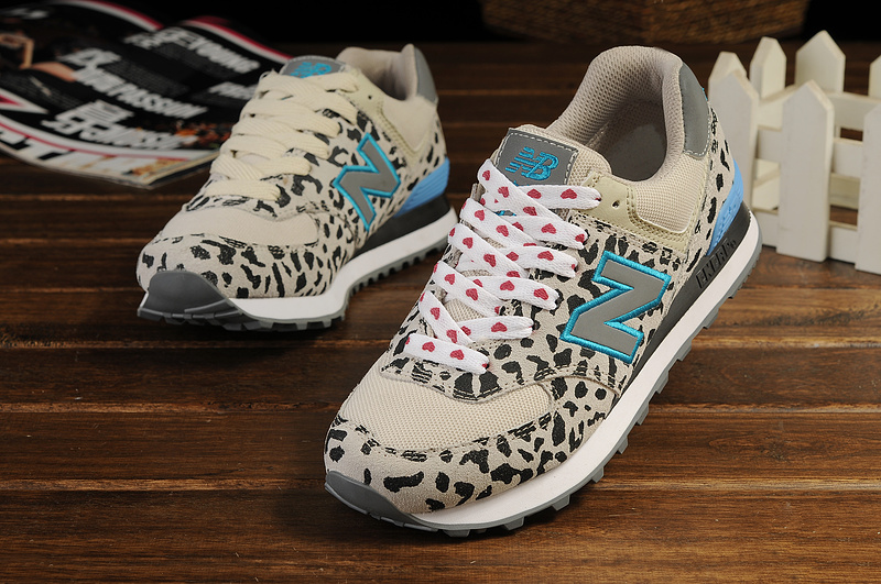 new balance leopardo gris